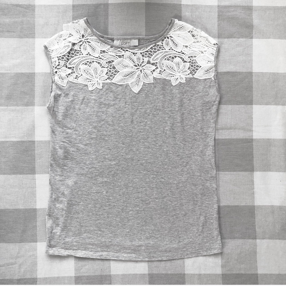 Loft Lace Top!